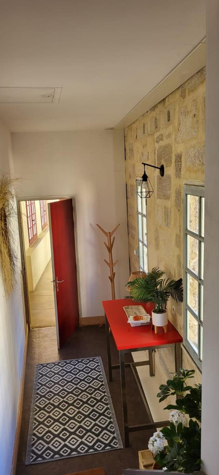 Uzes, Au Coeur Du Centre Medieval La Boussole D'Uzes, Appartement De Caractere Du XVII -Eme Siecle מראה חיצוני תמונה
