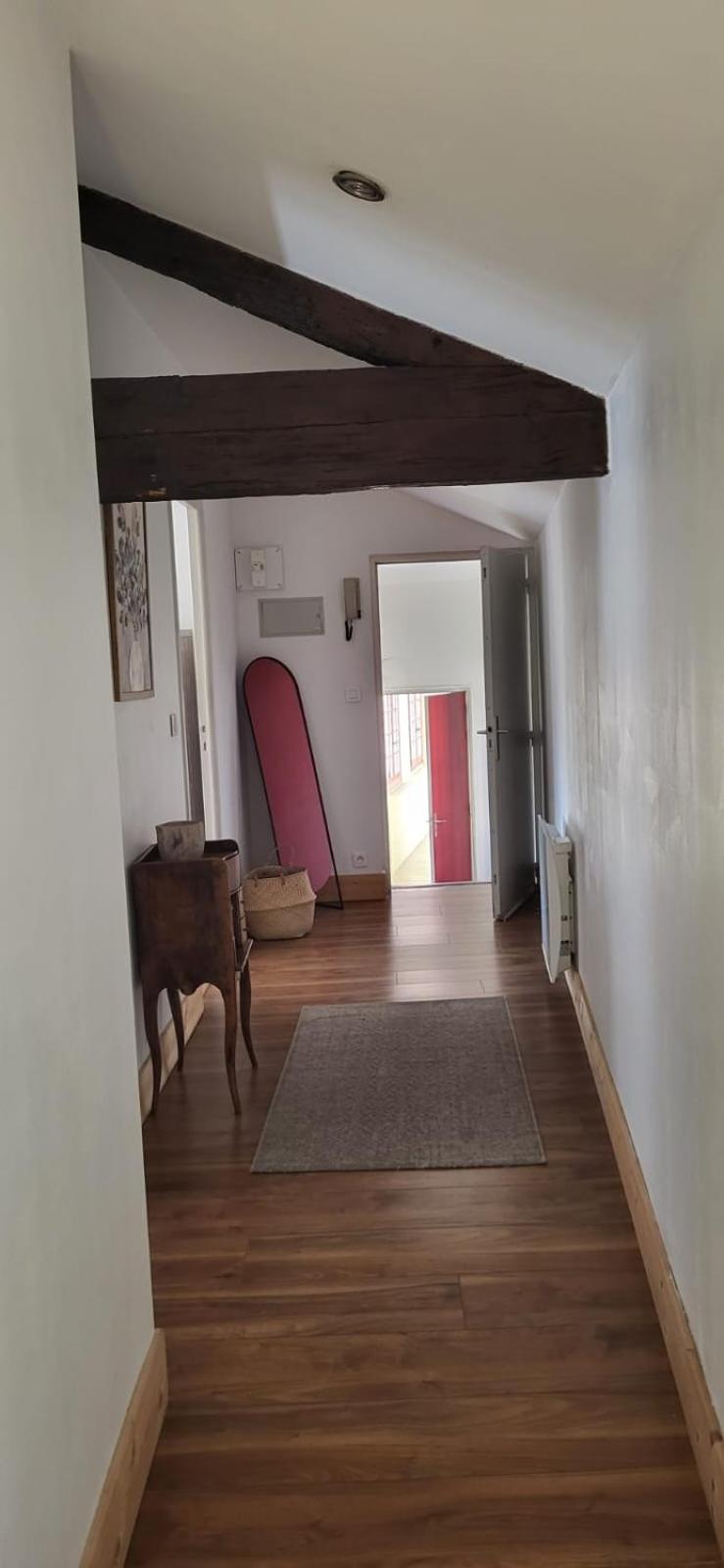 Uzes, Au Coeur Du Centre Medieval La Boussole D'Uzes, Appartement De Caractere Du XVII -Eme Siecle מראה חיצוני תמונה